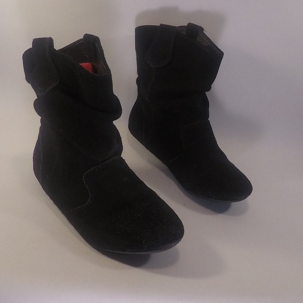 Steve Madden  Black Scrunch Boots Women Size 7m